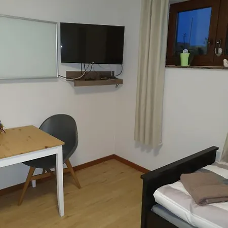 Appartement Ferienwohnung Schwegenheim